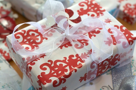 Red Gift Red Gift